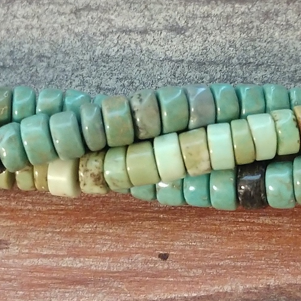 Detail of Magnesite Heishi Gemstone Bead Strand, Turquoise, 4mm (GM-5463)