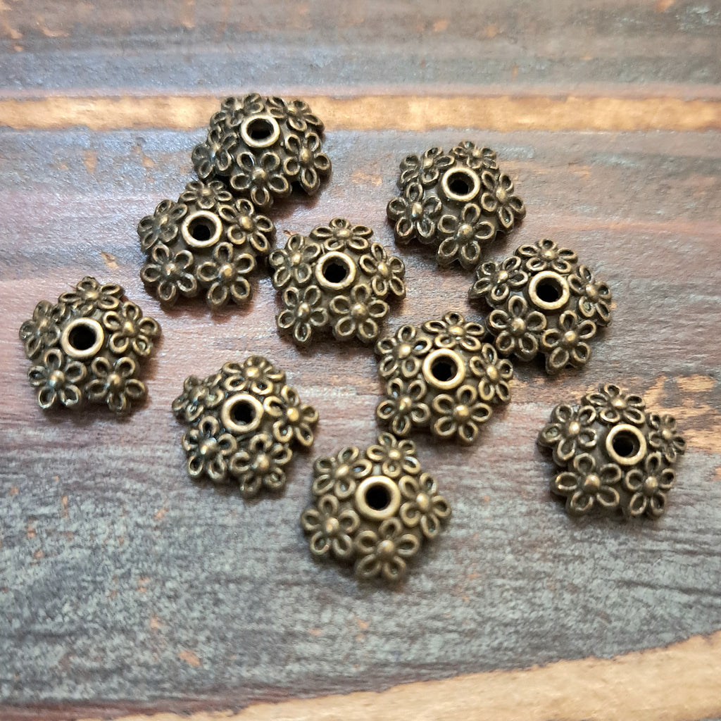 AB-0031 - Antique Silver Pewter 7mm Flower Bead Caps