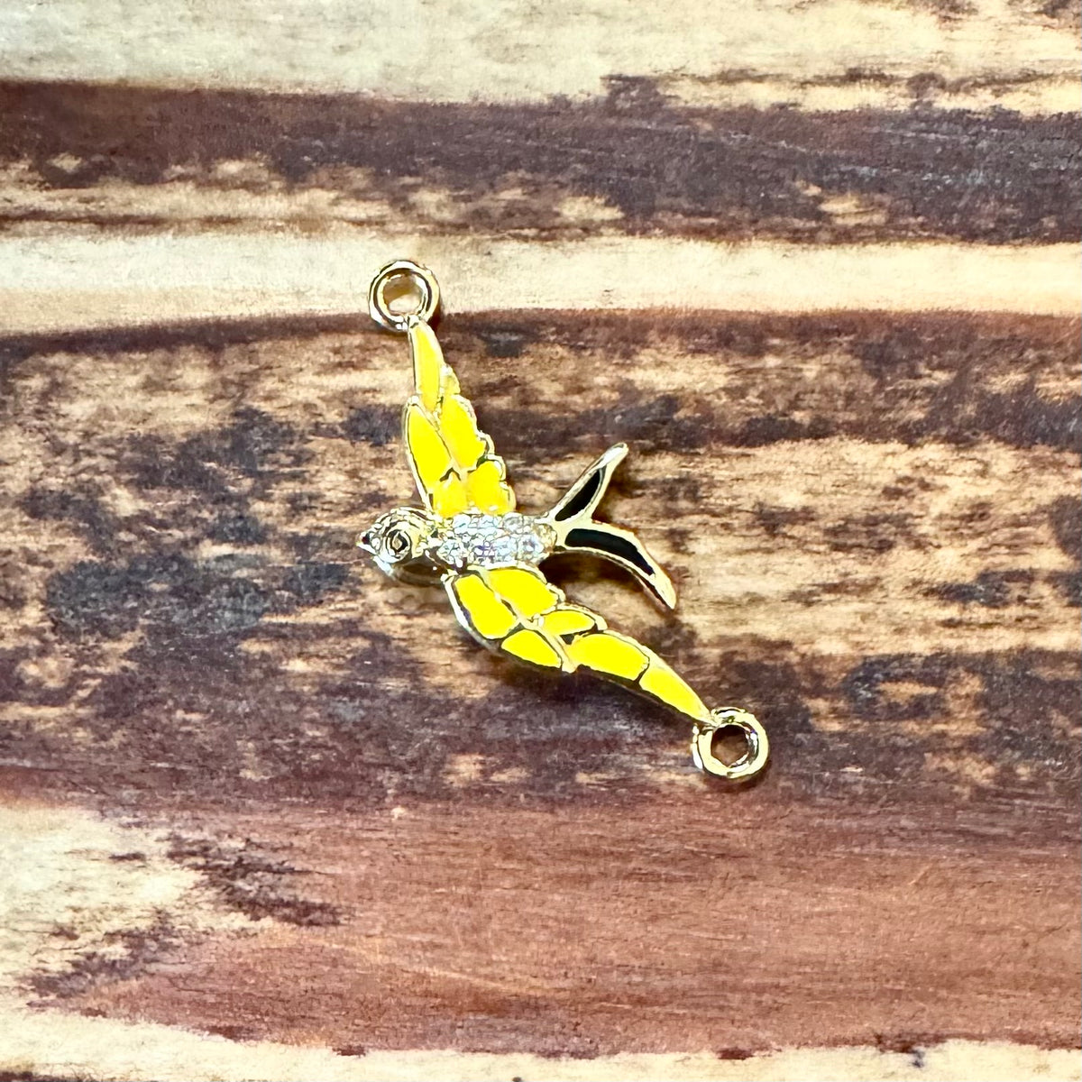 BCB-1602 - Brass Swallow Connector, Yellow With Crystals, 25x13mm | Pk ...