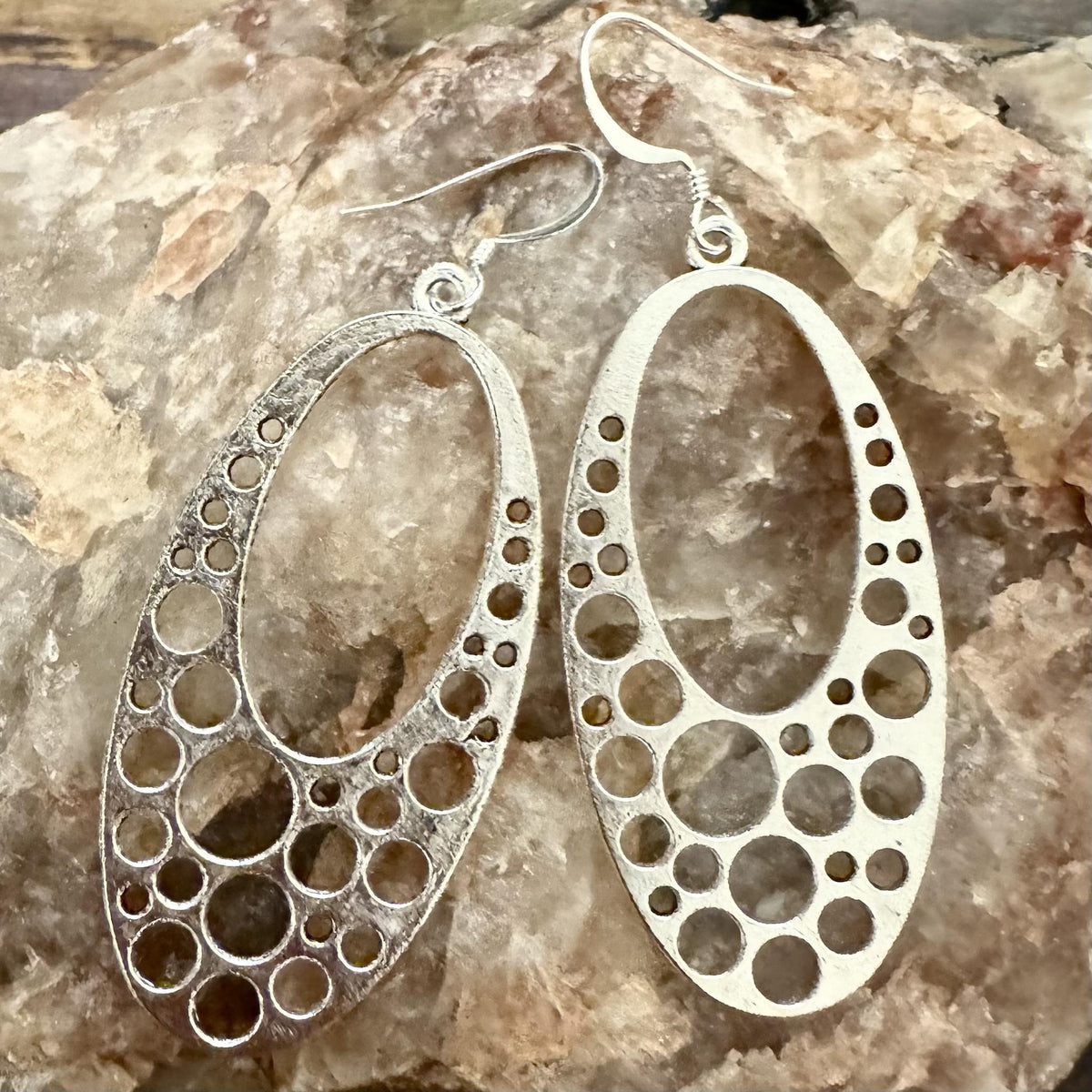 Modern Oval Earrings finished earrings made with PK06SP earwires; decorative components sold separately